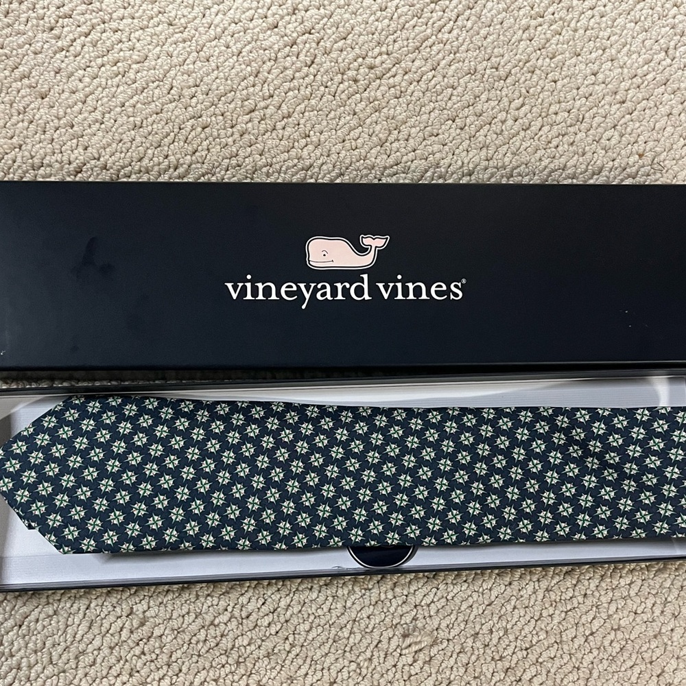 navy Seattle Mariners Vineyard Vines tie